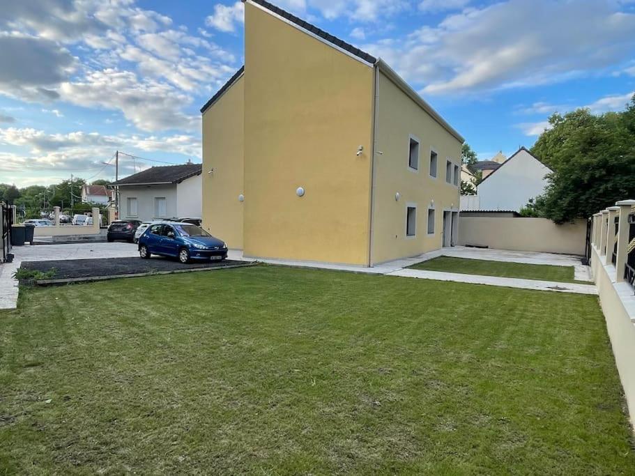 Masion Belle Vue Lägenhet Sarcelles Exteriör bild